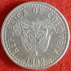 Colombia Ten or 10 Pesos Coin Obverse