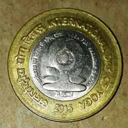 International Day of Yoga - 2015 10 Rupees 2015 Commemorative Coins reverse