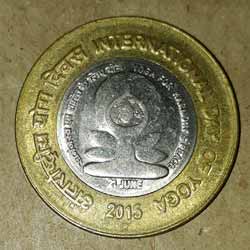 International Day of Yoga - 2015 Ten or 10 Rupees 2015 Commemorative Coins reverse