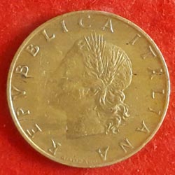 20 Lire Coin Obverse