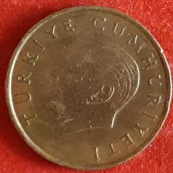 500 Lira Obverse 1989